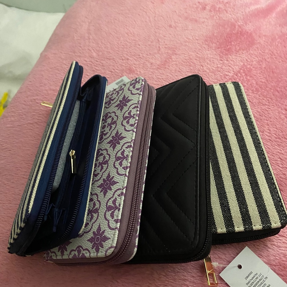 Single wallets - Picture 2 of 2